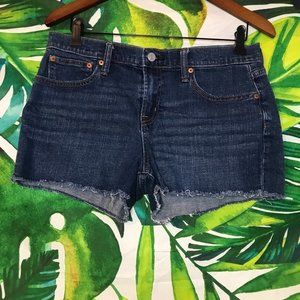 GAP Women's Size 29 Medium Wash Blue Jean Denim Casual Cut-Off Shorts